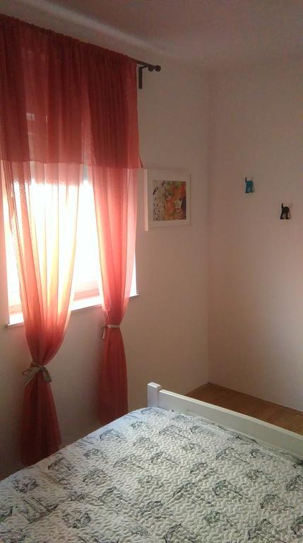 Apartment Buba Sibenik Bagian luar foto
